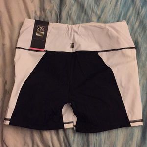 NWT Victoria’s Secret Sport Size M Shorts
